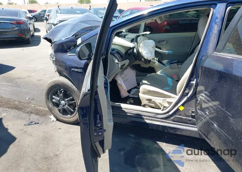 2012 Toyota Prius Two из США, поврежденный, VIN JTDKN3DU1C0334549